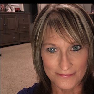 Meet your Posher, Lesa